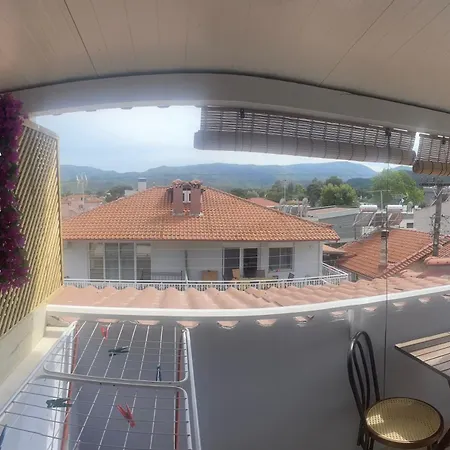 Apartman House Filippos Szárti