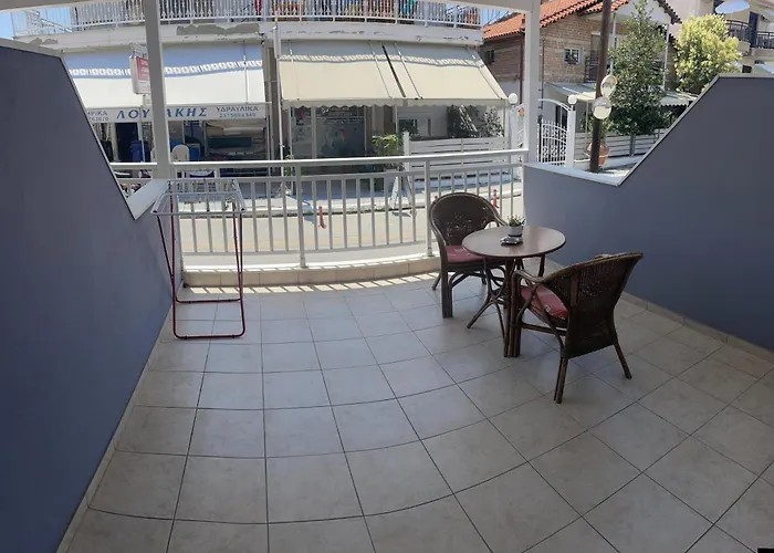 Apartman House Filippos *